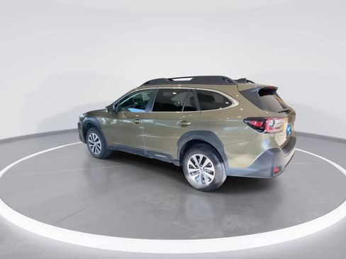 Used 2025 Subaru Outback Premium w/ Popular Package #1A AWD/4WD image 6