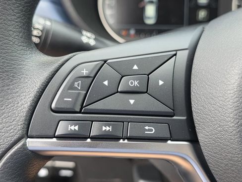 New 2025 Nissan Versa SV w/ Trunk Package image 19