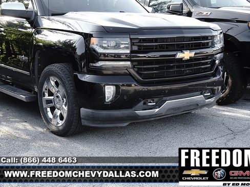 Used 2018 Chevrolet Silverado 1500 LTZ w/ Texas Edition RWD image 2