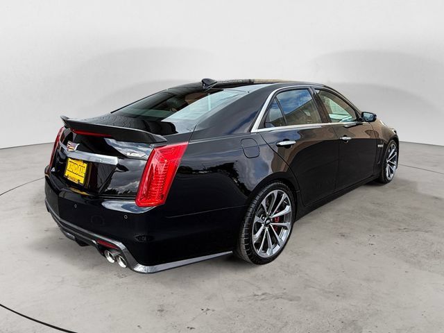 Used 2017 Cadillac CTS V w/ Carbon Fibre Package RWD image 5