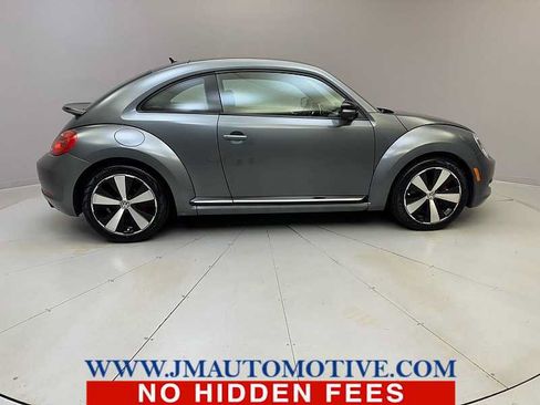 Used 2012 Volkswagen Beetle 2.0T FWD image 6