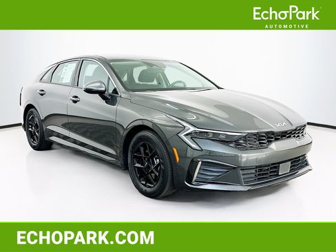 Used 2025 Kia K5 LXS FWD image 1