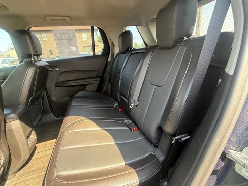 Used 2017 GMC Terrain SLT AWD/4WD image 16