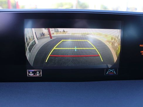 Used 2022 Lexus UX 250h w/ Accessory Package (Z2) AWD/4WD image 21