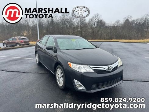 Used 2012 Toyota Camry XLE image 1