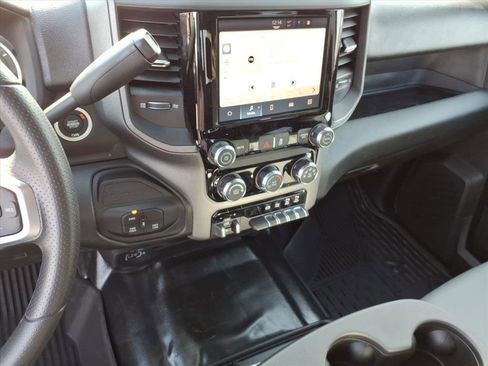 New 2026 RAM 2500 Tradesman w/ Chrome Appearance Group image 16