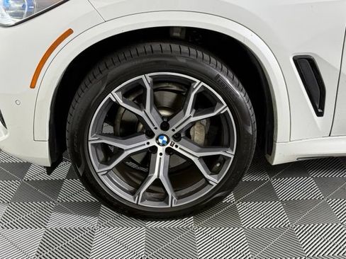 Used 2019 BMW X5 xDrive40i AWD/4WD image 11