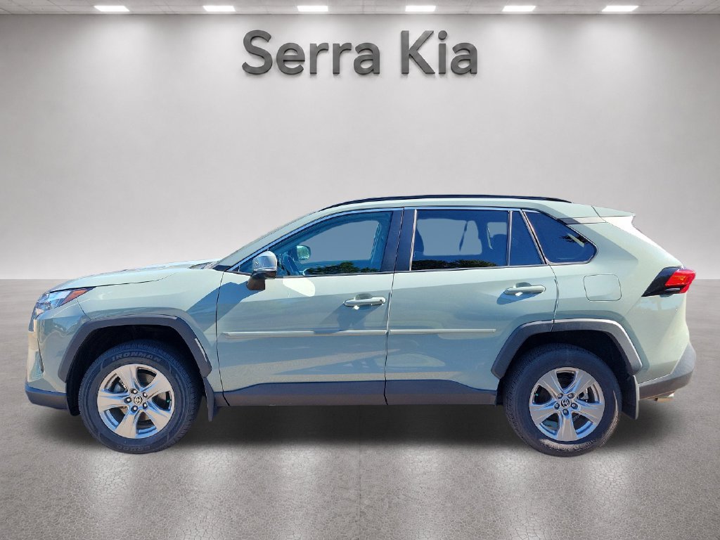 Used 2022 Toyota RAV4 XLE w/ Convenience Package AWD/4WD image 2