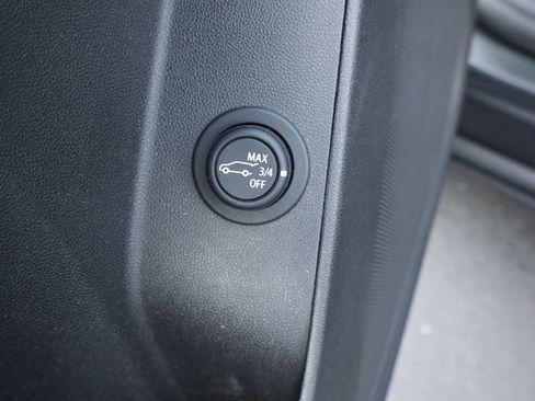 Used 2019 Chevrolet Equinox LT AWD/4WD image 26