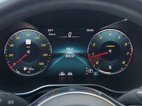 Used 2022 Mercedes-Benz GLC 300 image 18