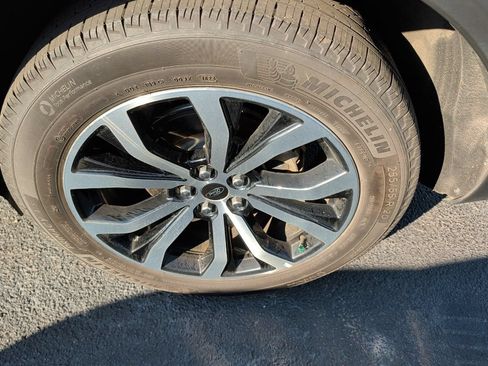 Certified 2023 Ford Explorer ST-Line w/ Class IV Trailer Tow Package RWD image 6