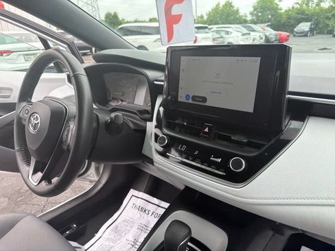 Used 2023 Toyota Corolla SE w/ Carpet Mat Package (TMS) FWD image 22