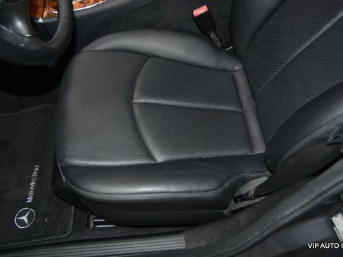 Used 2007 Mercedes-Benz E 350 4MATIC Sedan image 11