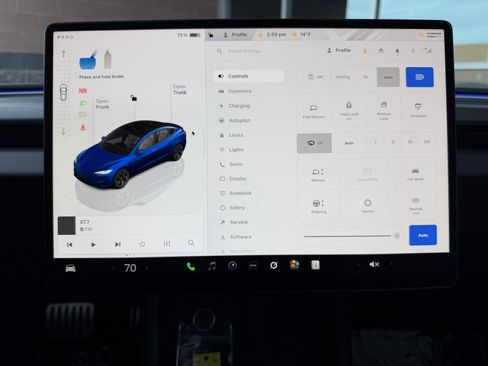 Used 2024 Tesla Model 3 Performance image 18
