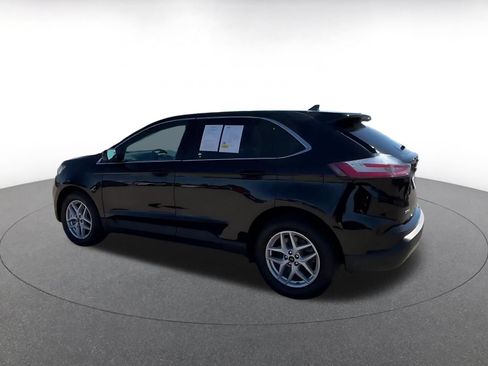 Used 2024 Ford Edge SEL AWD/4WD image 8