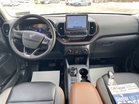 Used 2024 Ford Bronco Sport Outer Banks w/ Tech Package image 23