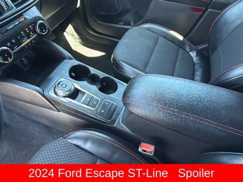 Used 2024 Ford Escape ST-Line AWD/4WD image 13