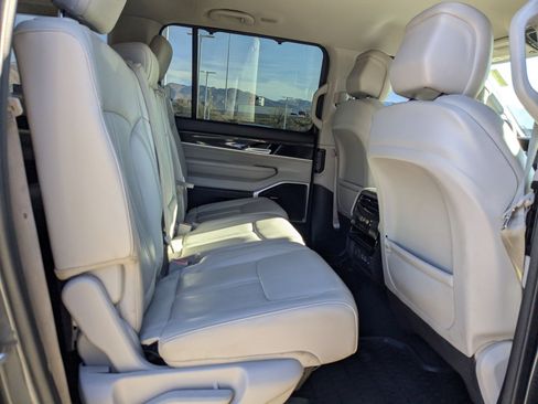 Used 2022 Jeep Wagoneer Series II w/ Convenience Group I image 20