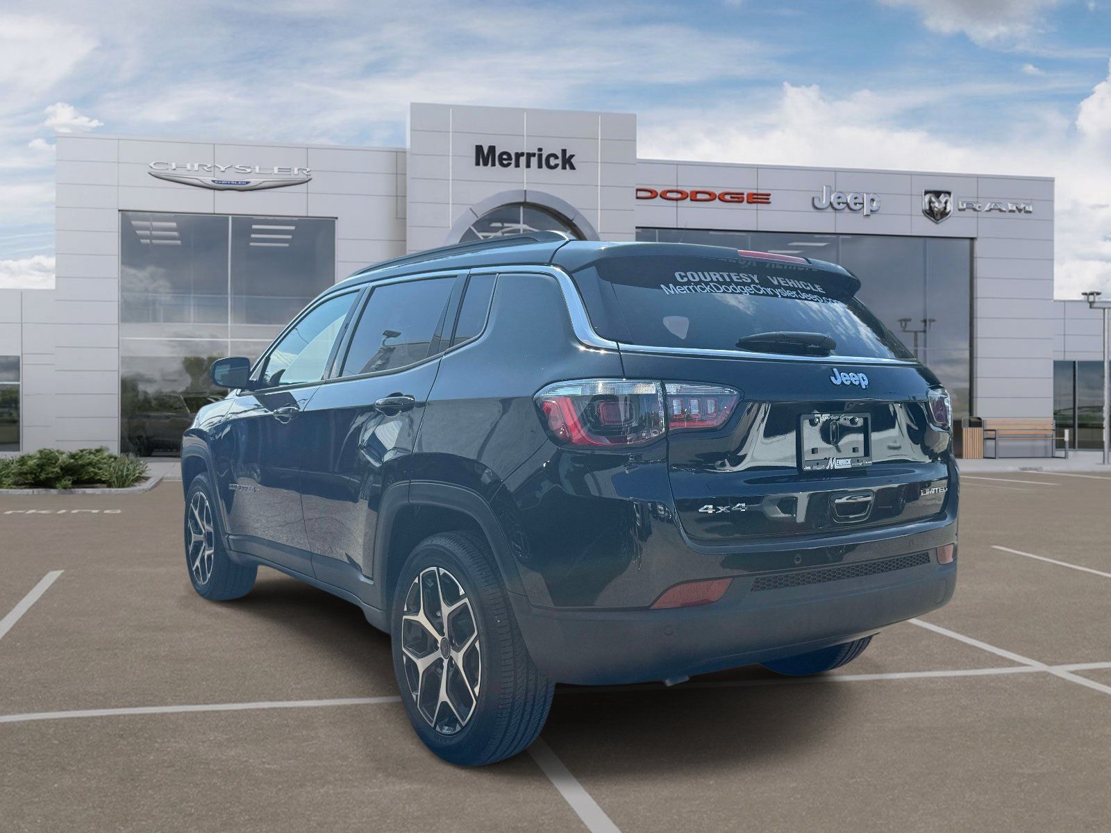 Used 2026 Jeep Compass Limited AWD/4WD image 8