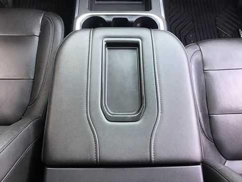 Used 2020 Chevrolet Silverado 1500 LT Trail Boss image 17