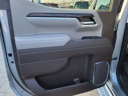 New 2026 GMC Sierra 1500 SLT w/ SLT Premium Plus Package image 41