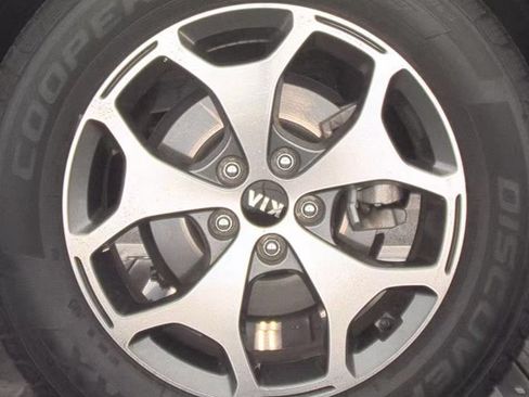 Used 2020 Kia Telluride EX FWD image 17