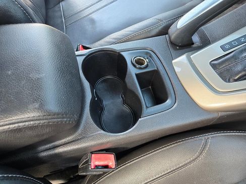 Used 2012 Ford Focus SEL image 37