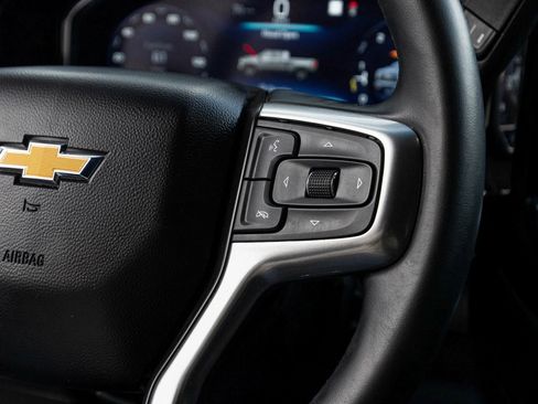 Used 2023 Chevrolet Silverado 1500 LT image 24