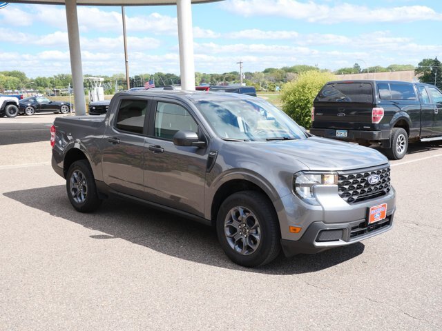 Certified 2026 Ford Maverick XLT AWD/4WD image 3