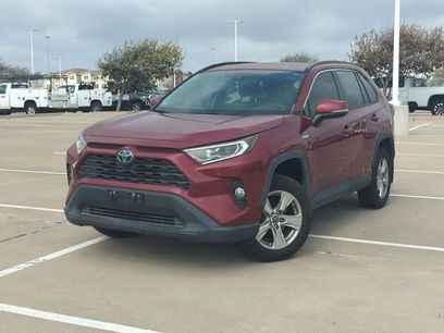 Used 2021 Toyota RAV4 XLE w/ Convenience Package