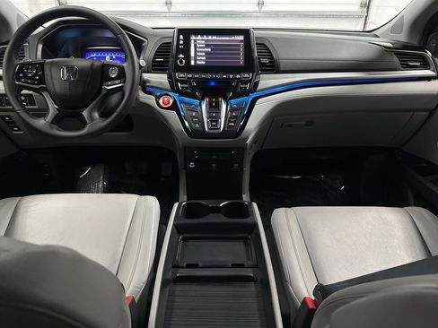 Used 2024 Honda Odyssey Touring image 22