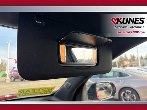 New 2025 Buick Enclave Sport Touring w/ Super Cruise Package image 32