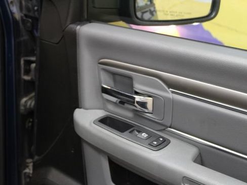 Used 2019 RAM 1500 Warlock AWD/4WD image 11