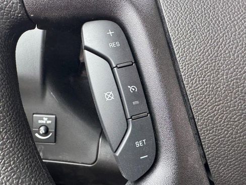 New 2026 Chevrolet Express 3500 Extended image 13