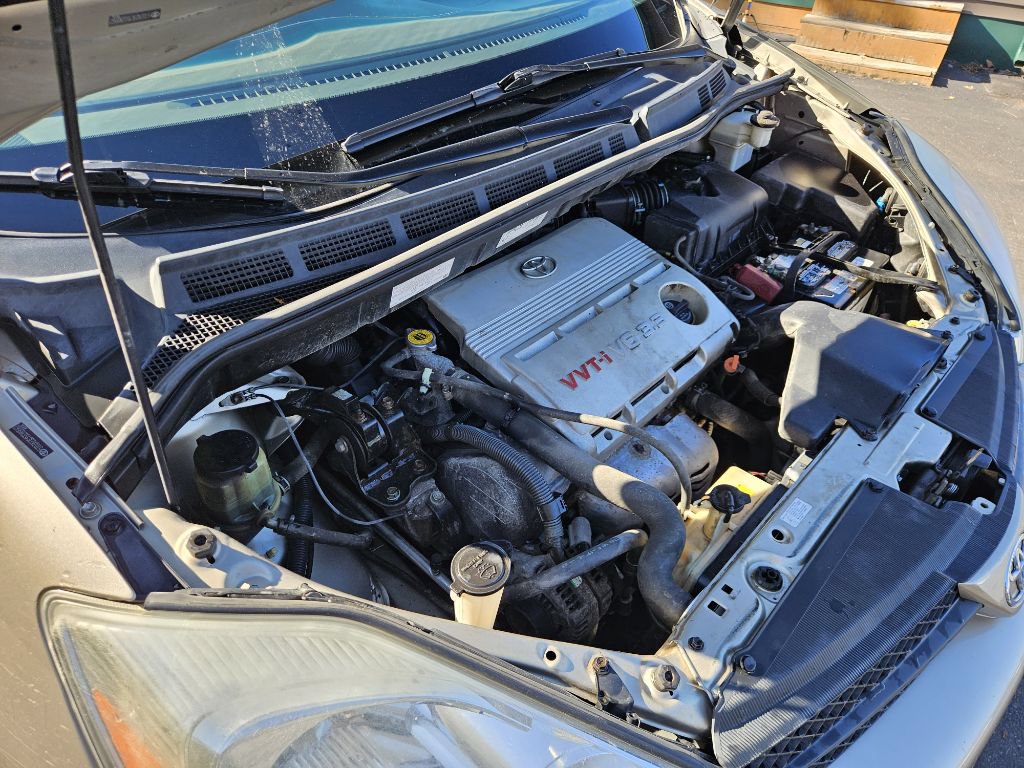 Used 2005 Toyota Sienna CE FWD image 24