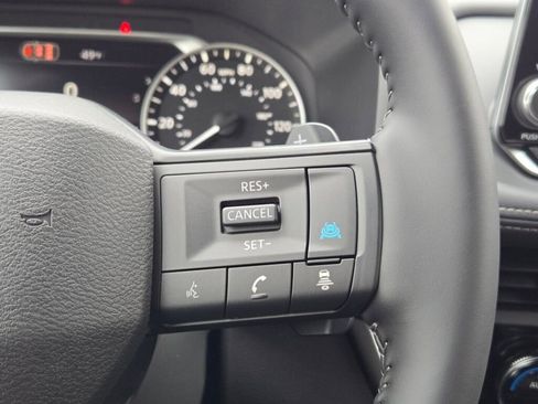 New 2026 Nissan Rogue SV FWD image 29