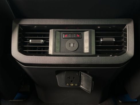 New 2026 Ford F250 Platinum AWD/4WD image 39