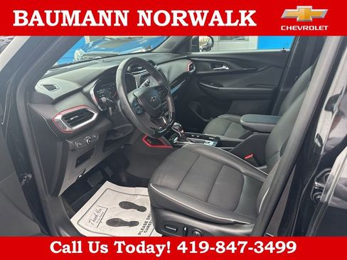 Used 2023 Chevrolet TrailBlazer RS image 9