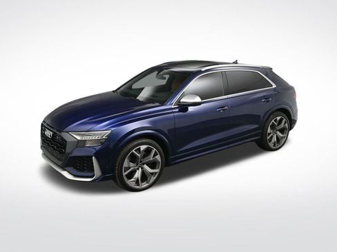 Used 2022 Audi RS Q8 w/ Luxury Package image 48