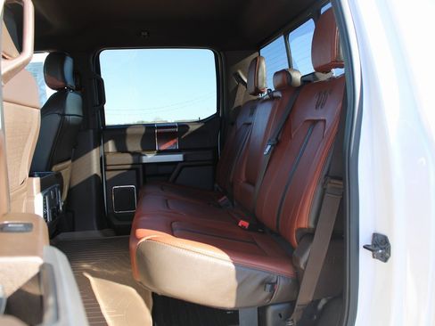Used 2019 Ford F350 King Ranch image 12