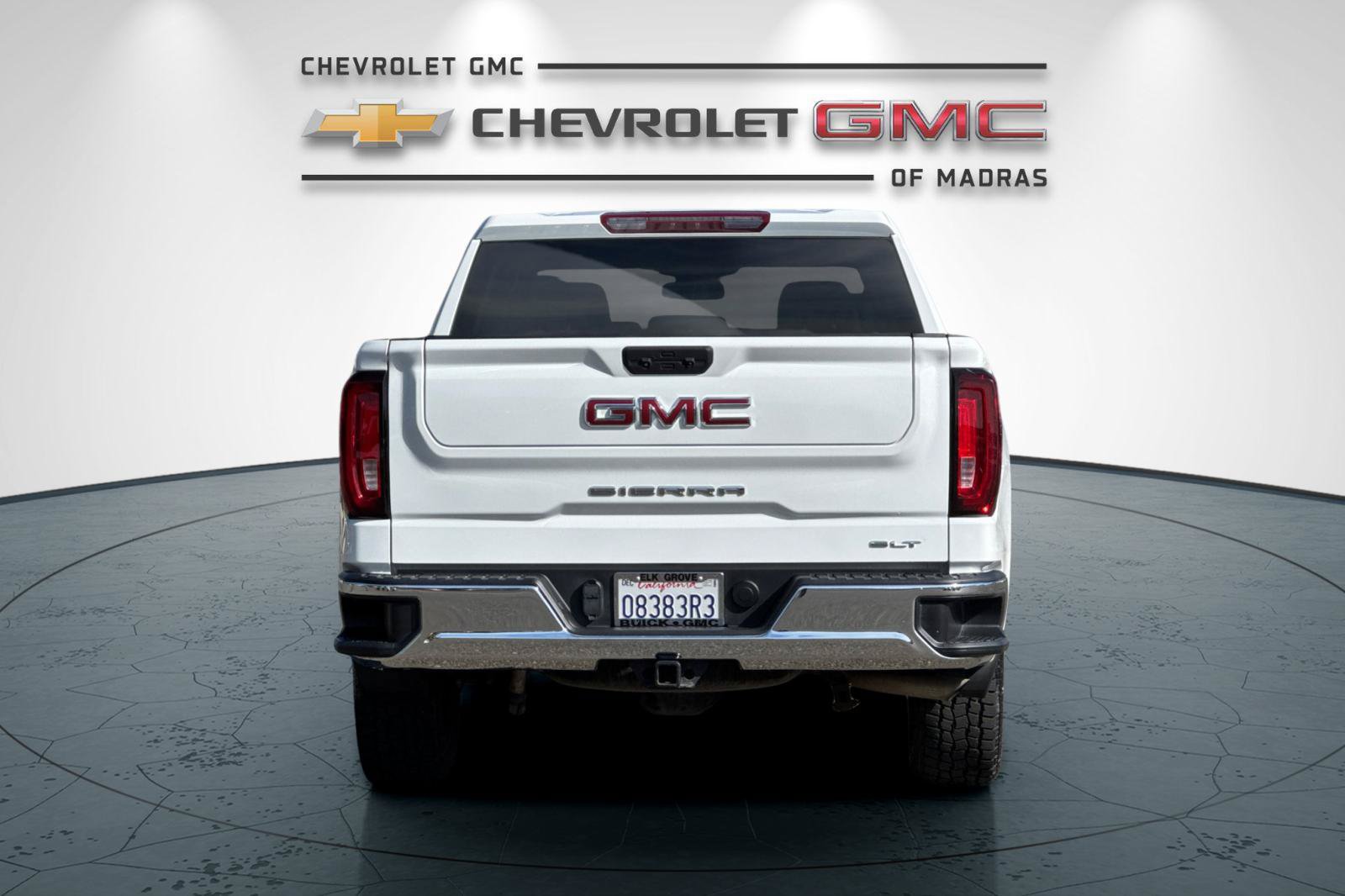 Used 2024 GMC Sierra 1500 SLT AWD/4WD image 4