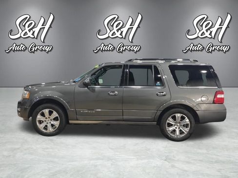 Used 2015 Ford Expedition Platinum AWD/4WD image 21