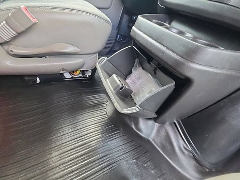 Used 2025 GMC Savana 2500 w/ Driver Convenience Package RWD image 37