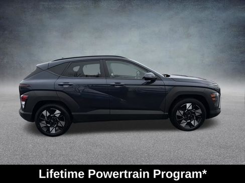 Used 2025 Hyundai Kona SEL image 7