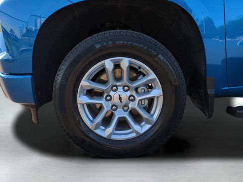 Used 2023 Chevrolet Silverado 1500 RST RWD image 26