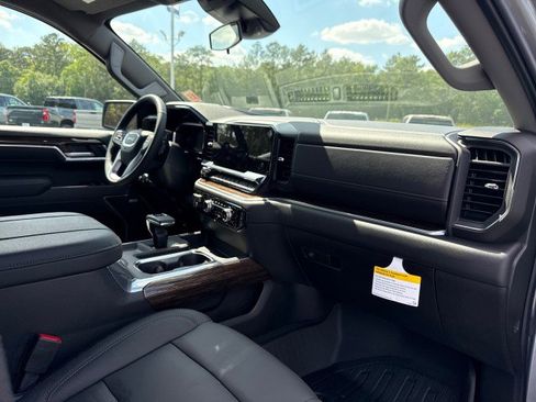New 2026 GMC Sierra 1500 Elevation w/ Elevation Premium Package image 10