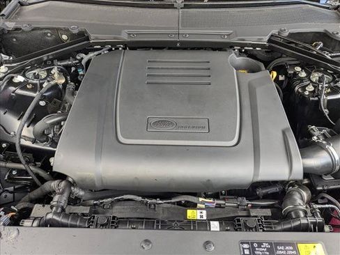 Used 2026 Land Rover Defender 110 S AWD/4WD image 17