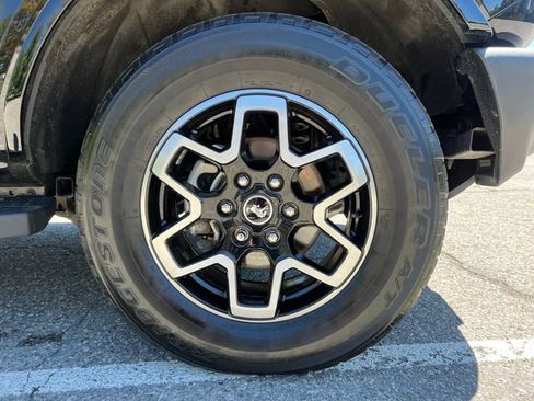 Used 2023 Ford Bronco Outer Banks AWD/4WD image 13