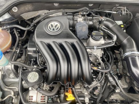 Used 2014 Volkswagen Jetta S image 24