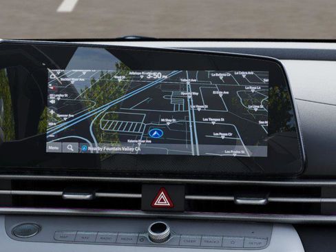 New 2026 Hyundai Elantra Limited image 13